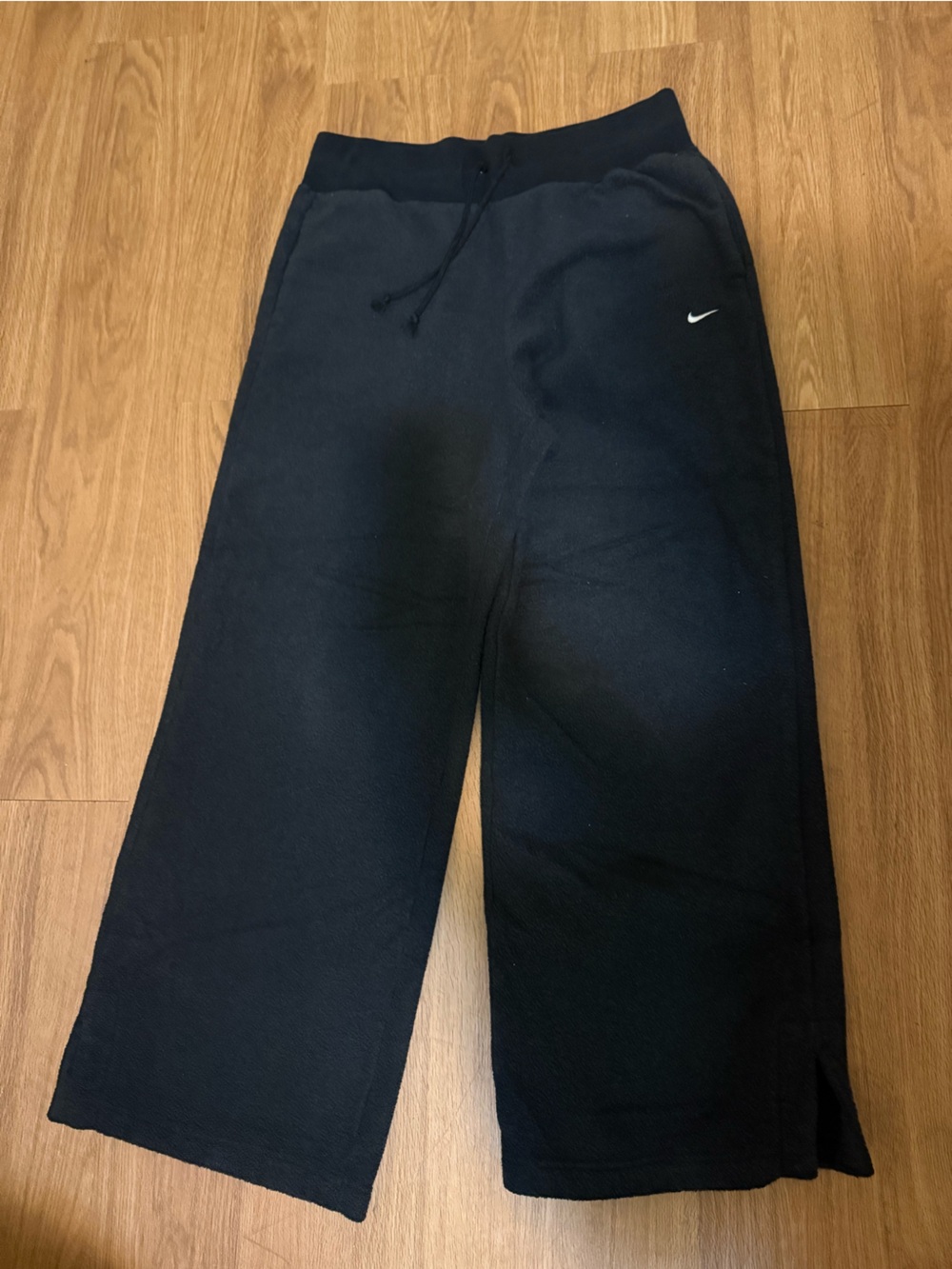 Nike women’s Black Wide-Leg Fleece Joggers